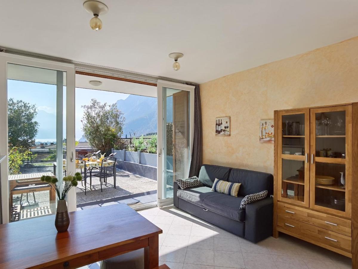 Blulago Apartments Riva del Garda Dış mekan fotoğraf